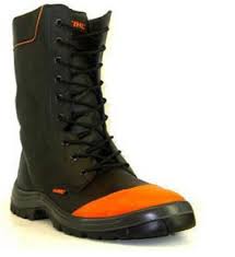 BOTA DE SEGURANÇA STANDART BICO DE AÇO STIHL